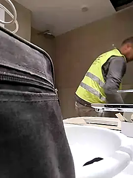 juandi21cm online show from 02/04/25, 07:29