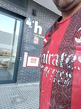 juandi21cm online show from 09/15/25, 02:17