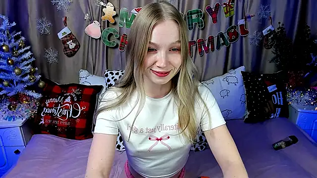 LilyStarlight online show from 01/01/25, 07:41