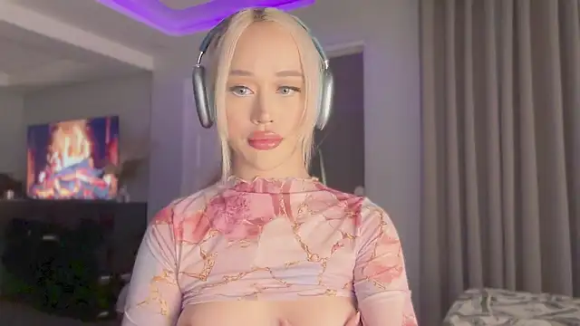 Carrie Colbyxx online show from 02/21/25, 07:54