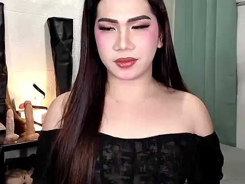 elise bloom69 online show from 04/05/26, 05:43