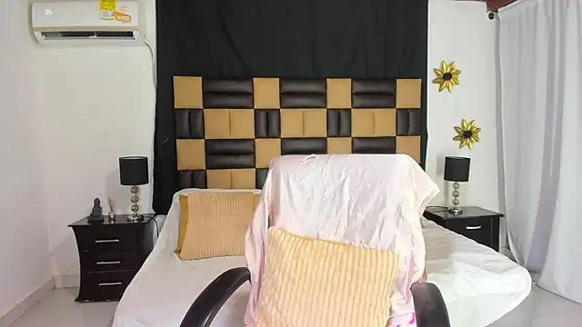 BarbieKano online show from 11/20/25, 11:26