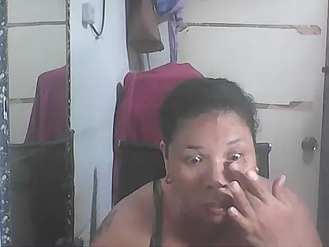 hotwet mama4uxx online show from 01/15/26, 06:18