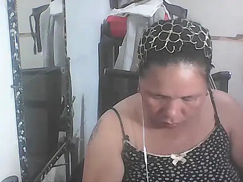 hotwet mama4uxx online show from 02/10/26, 10:30