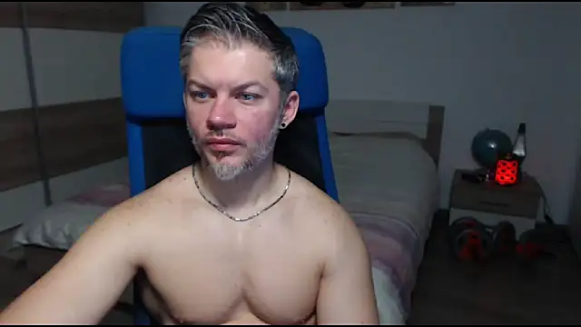 RobbyShawz online show from 02/17/25, 06:09