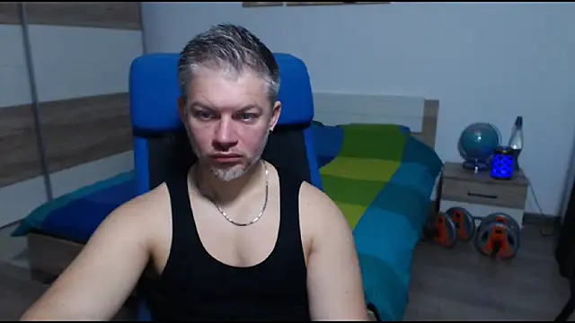 RobbyShawz online show from 10/07/25, 06:43