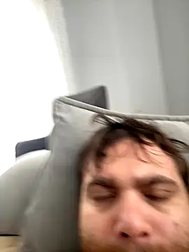 Snapshot of gorkem1996 chatting on 11/21/25, 10:25 gorkem1996 online show from 11/21/25, 10:25