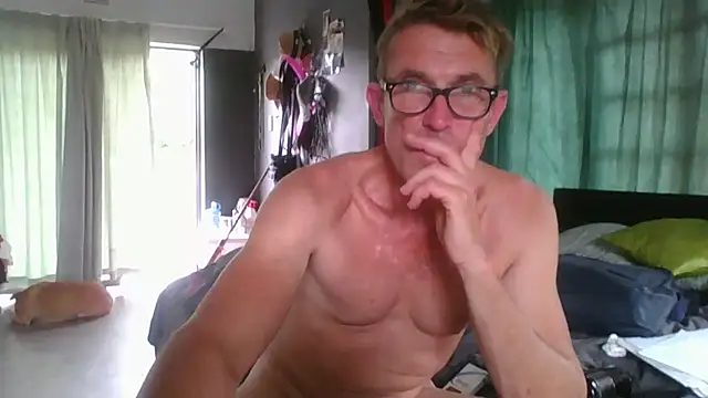 xykenrahxh online show from 03/13/25, 12:02