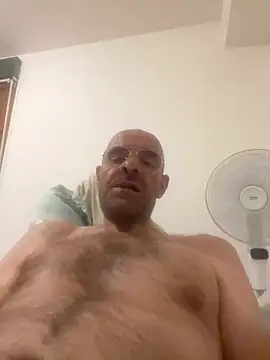 Snapshot of slim1976006 chatting on 07/09/26, 12:15 slim1976006 online show from 07/09/26, 12:15