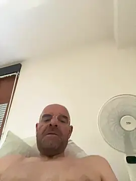 Snapshot of slim1976006 chatting on 08/01/26, 08:57 slim1976006 online show from 08/01/26, 08:57