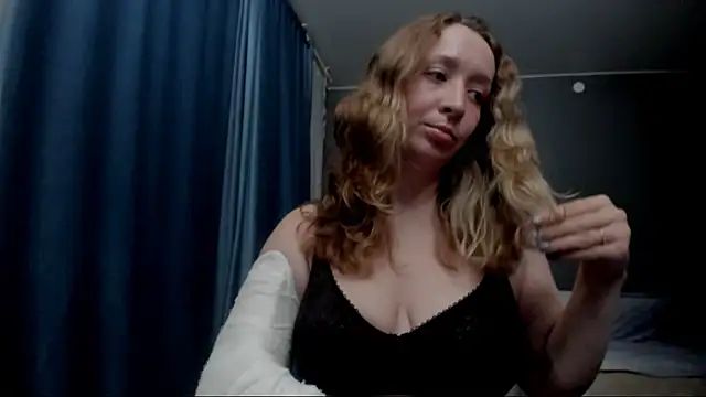 Eva Rikchter online show from 07/02/26, 08:26
