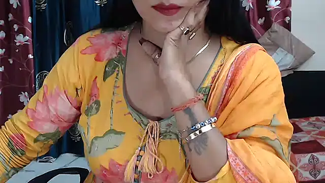 Naiaa-mylove online show from 07/10/26, 09:34