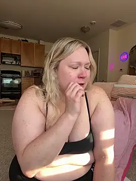 PiggyRose online show from 06/09/26, 10:32