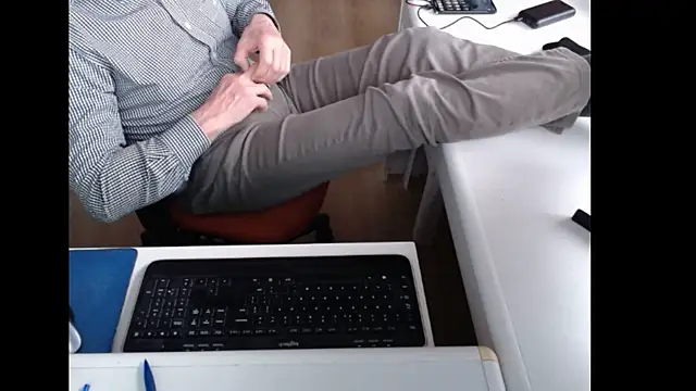 dutchpornking online show from 05/06/26, 06:13