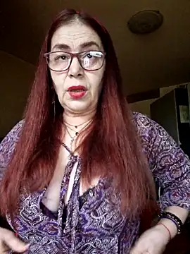 Snapshot of Chriss_Tinaa chatting on 05/14/26, 03:57 Chriss Tinaa online show from 05/14/26, 03:57