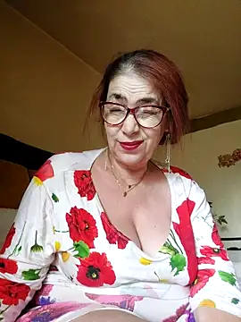 Snapshot of Chriss_Tinaa chatting on 05/31/26, 03:08 Chriss Tinaa online show from 05/31/26, 03:08