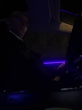 DUDURAxh online show from 01/22/25, 04:55