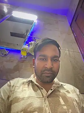 luciferdxm5 online show from 03/31/26, 08:04