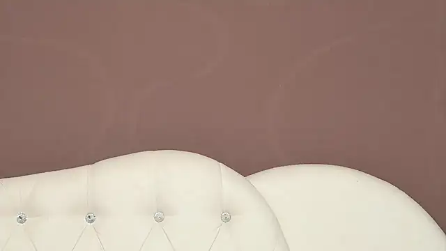 Snapshot of BustyMadison chatting on 01/22/25, 09:35 BustyMadison online show from 01/22/25, 09:35