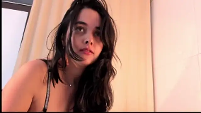 Snapshot of miss_alhy chatting on 04/09/26, 01:49 miss alhy online show from 04/09/26, 01:49