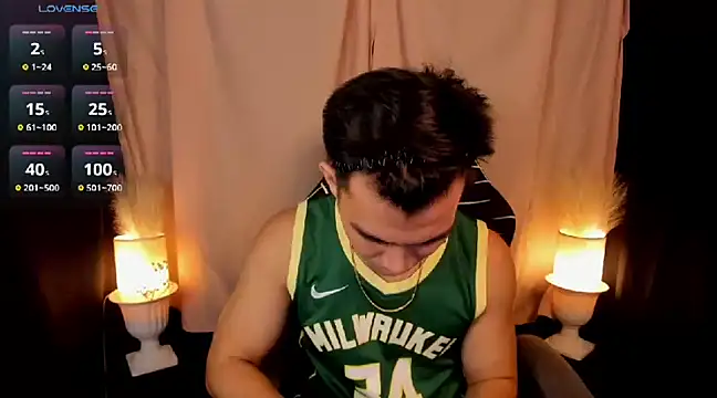 Snapshot of 000batman000 chatting on 02/07/25, 01:11 000batman000 online show from 02/07/25, 01:11