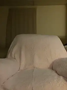 Snapshot of RileyDix chatting on 01/31/25, 11:56 RileyDix online show from 01/31/25, 11:56