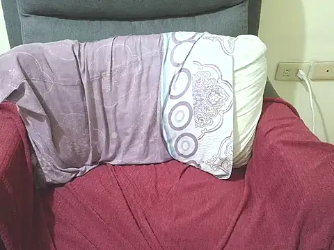 FantasticBaby 18 online show from 03/02/26, 07:15