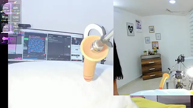 sofi velez online show from 10/10/25, 05:23