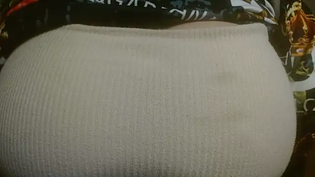 AnnyelinnaLove online show from 03/06/25, 12:43