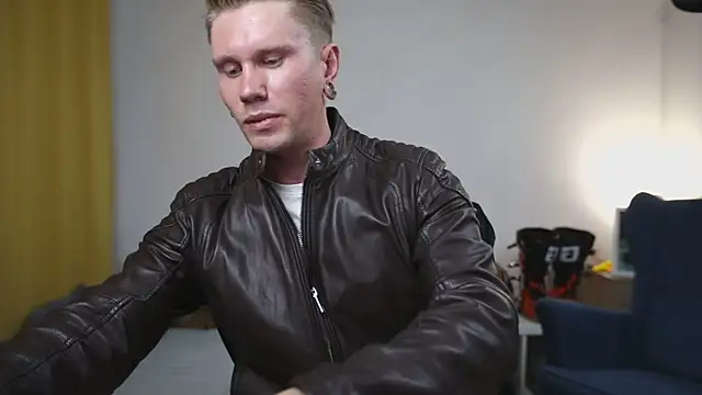 kevin-park online show from 10/03/25, 03:20