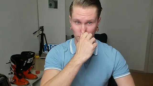 kevin-park online show from 10/19/25, 01:56