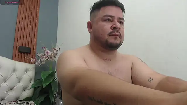 oso dirty  online show from 04/08/26, 05:46