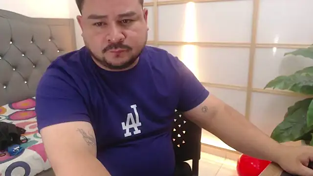 oso dirty  online show from 05/20/26, 05:30