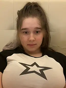 Snapshot of HornyGirlH chatting on 02/04/25, 04:26 HornyGirlH online show from 02/04/25, 04:26