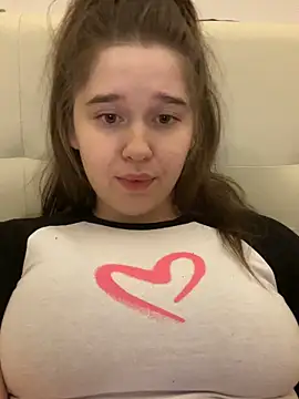 Snapshot of HornyGirlH chatting on 02/22/25, 12:49 HornyGirlH online show from 02/22/25, 12:49