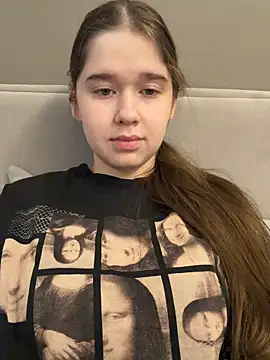 HornyGirlH online show from 02/08/26, 05:33