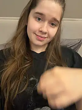 HornyGirlH online show from 07/14/26, 11:43