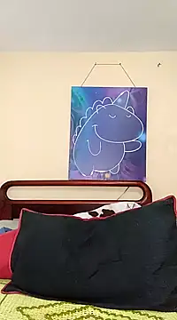 Snapshot of iamemmablake chatting on 12/08/24, 03:32 iamemmablake online show from 12/08/24, 03:32