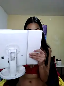 Snapshot of iamemmablake chatting on 12/18/24, 09:18 iamemmablake online show from 12/18/24, 09:18