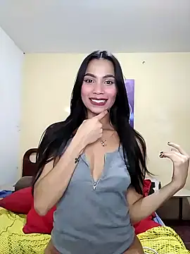 Snapshot of iamemmablake chatting on 01/26/25, 03:38 iamemmablake online show from 01/26/25, 03:38