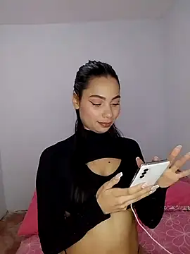 iamemmablake online show from 04/17/26, 12:02