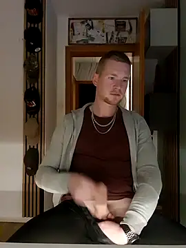 Playbunniboy online show from 11/26/25, 06:09