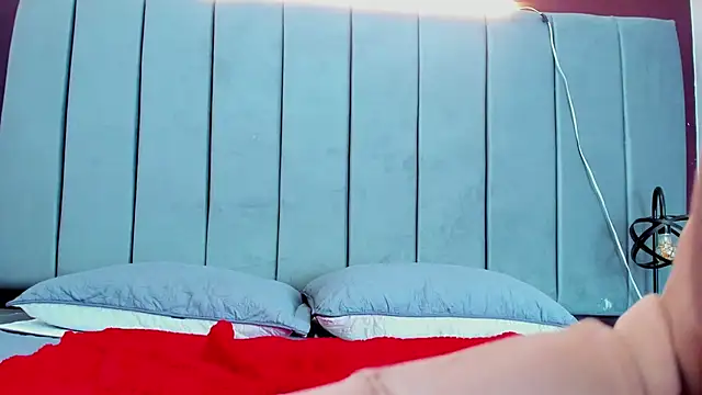 moxa hot online show from 12/26/24, 05:08