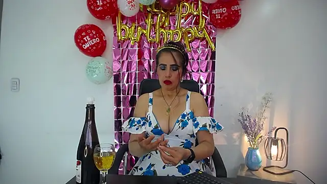 moxa hot online show from 02/13/26, 04:14