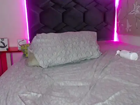 danypalmer online show from 02/12/25, 04:33