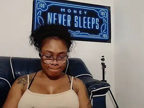 alexiaao9 online show from 04/11/26, 11:36