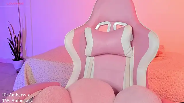 Ambeerouse online show from 01/04/25, 02:25