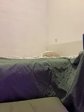 Snapshot of BritneyHall chatting on 09/10/25, 07:03 BritneyHall online show from 09/10/25, 07:03