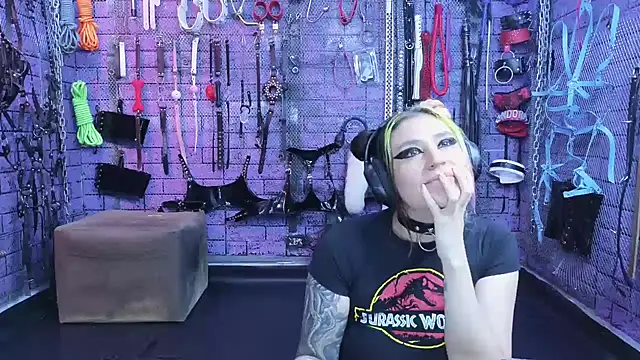 Snapshot of PANDORANEZZ chatting on 01/27/25, 07:14 PANDORANEZZ online show from 01/27/25, 07:14