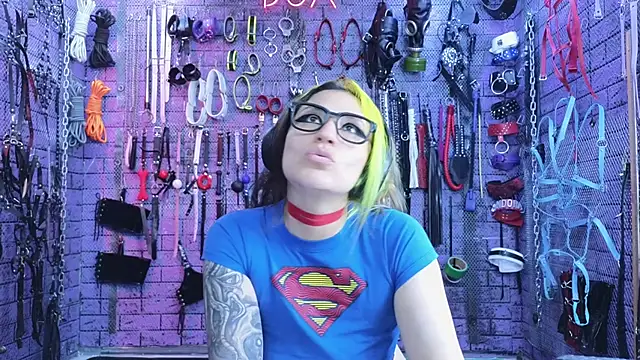 Snapshot of PANDORANEZZ chatting on 02/22/25, 04:40 PANDORANEZZ online show from 02/22/25, 04:40